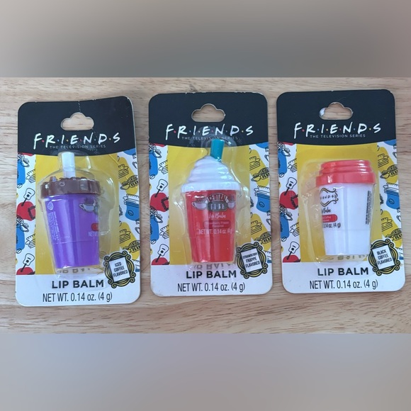 𝓕𝓻𝓲𝓮𝓷𝓭𝓼 𝓧 𝓜𝓪𝓴𝓮𝓾𝓹 𝓡𝓮𝓿𝓸𝓵𝓾𝓽𝓲𝓸𝓷 𝓑𝓾𝓷𝓭𝓵𝓮 - Picture 4 of 5